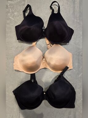 Breezies Smooth T-Shirt Bras in Black & Nude - Set of 3